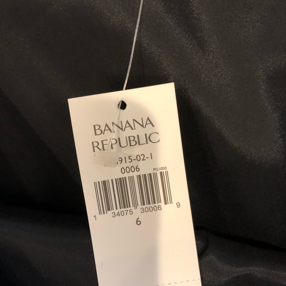 NWT Banana Republic gray skirt, size 6 - Picture 8 of 8
